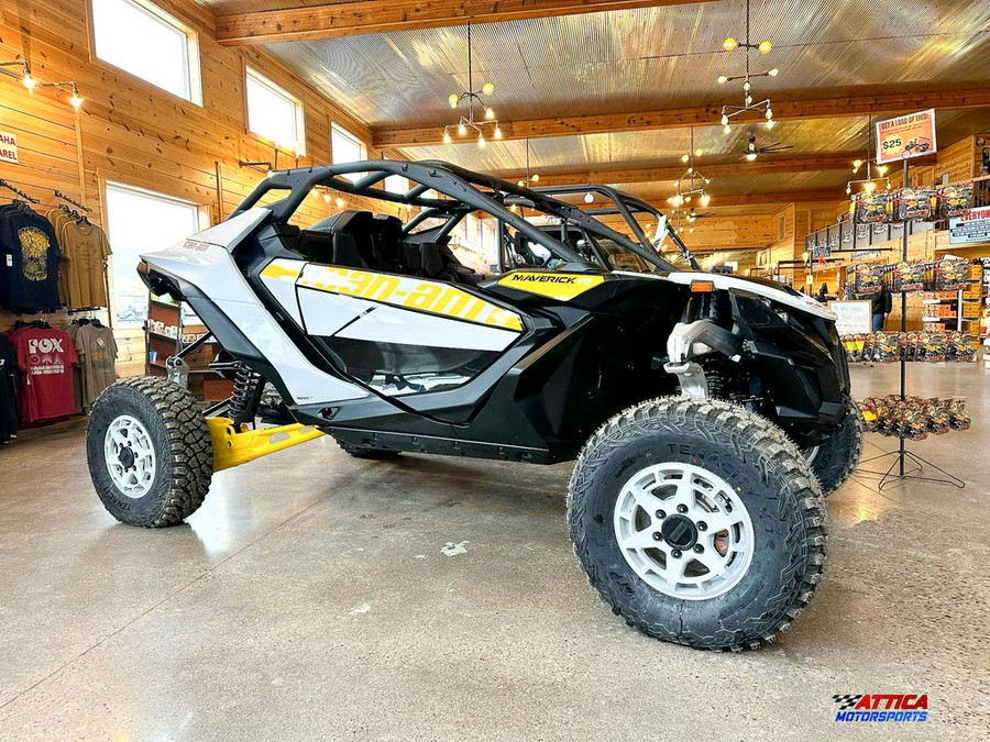 2024 Can-Am™ Maverick R Base