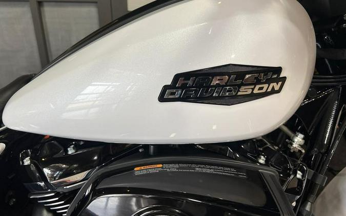 2025 Harley-Davidson® FLHX - Street Glide®