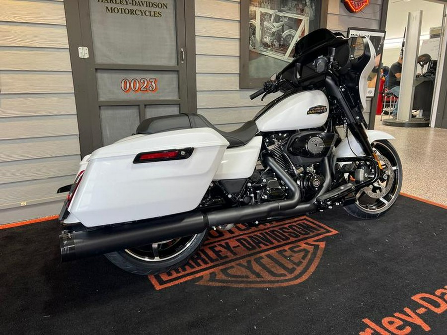2025 Harley-Davidson® FLHX - Street Glide®