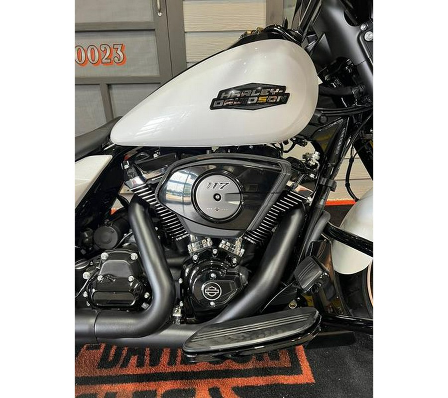 2025 Harley-Davidson® FLHX - Street Glide®