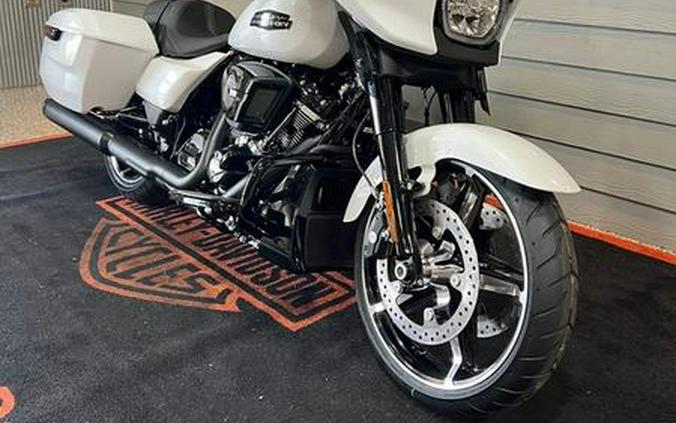 2025 Harley-Davidson® FLHX - Street Glide®