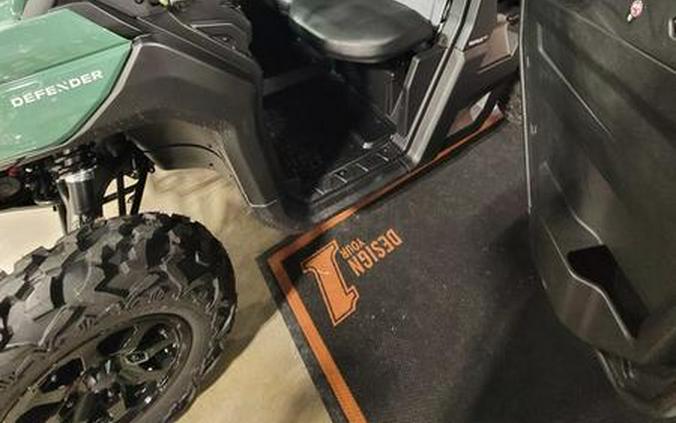 2026 Can-Am® Defender DPS CAB HD9 Compass Green