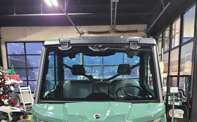 2026 Can-Am® Defender DPS CAB HD9 Compass Green