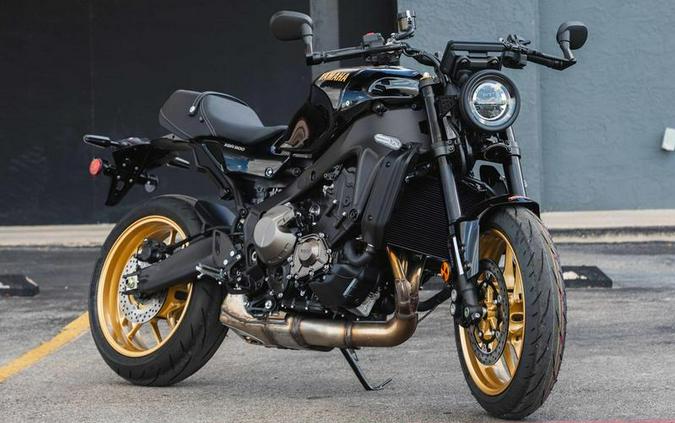 2025 Yamaha XSR900