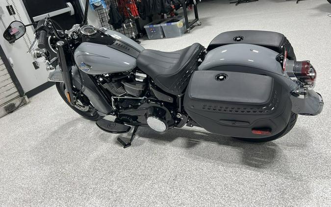 2026 Harley-Davidson Softail FLHC - Heritage Classic