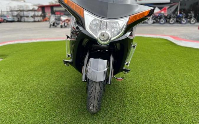 2011 Victory Motorcycles® Vision® 8 Ball