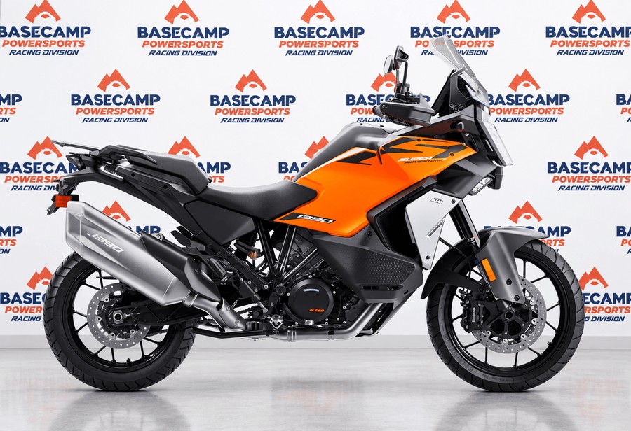 2027 KTM 1390 SUPER ADVENTURE S EVO