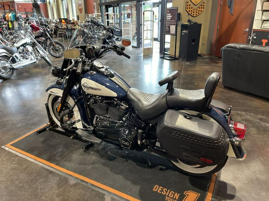 2019 Harley-Davidson® FLHCS - Heritage Classic 114