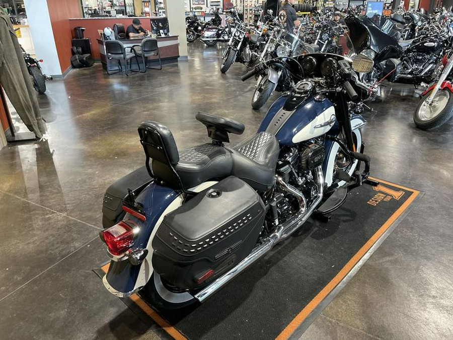 2019 Harley-Davidson® FLHCS - Heritage Classic 114