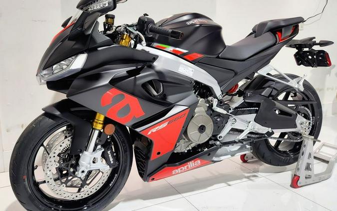 2024 Aprilia® RS 660