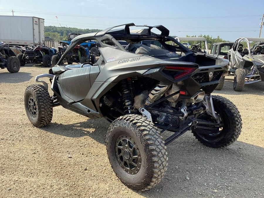 2024 Can-Am™ Maverick R X rs With SMART-SHOX