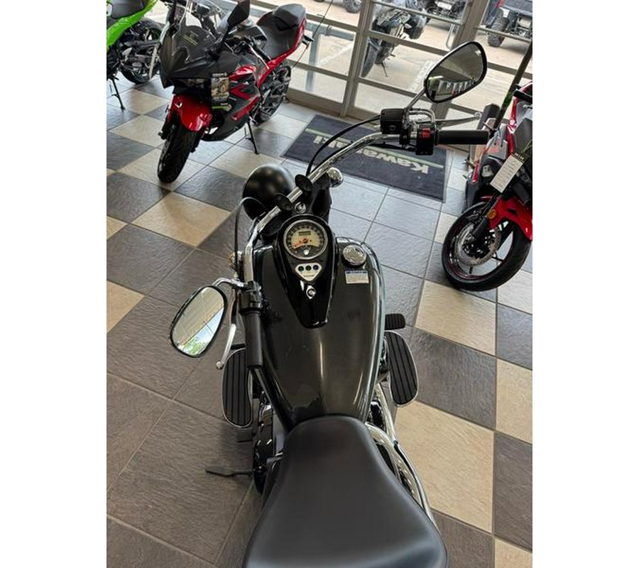 2025 Kawasaki Vulcan® 900 Classic