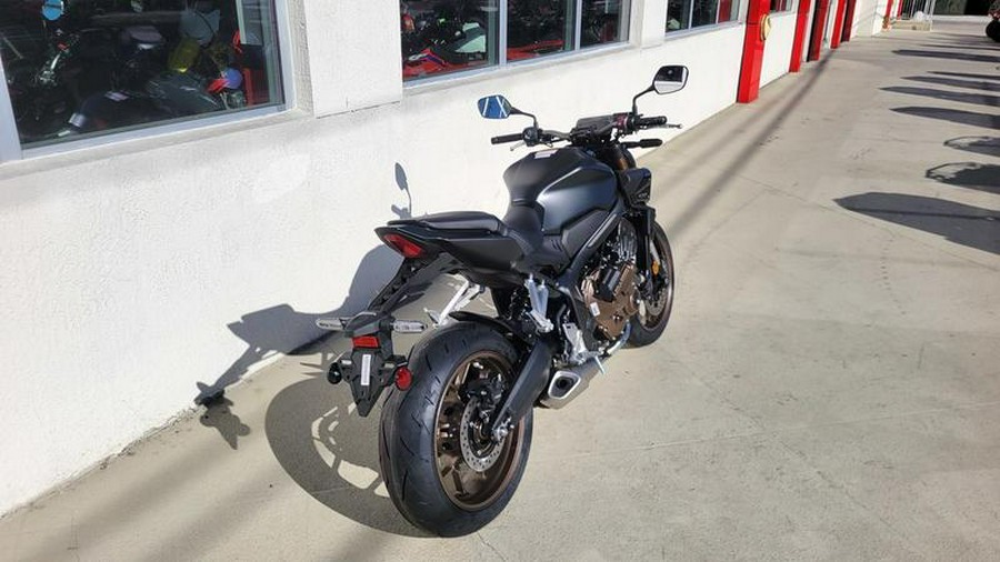 2026 Honda® CB650R E-Clutch