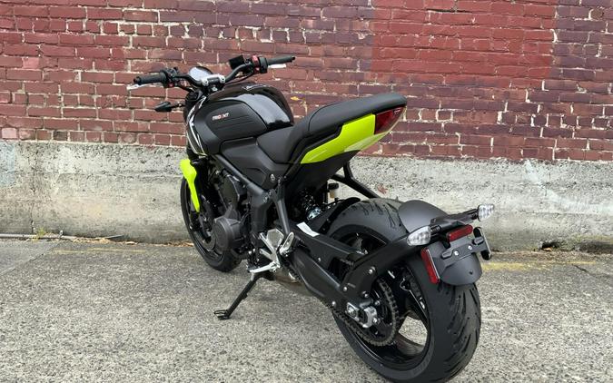2024 Triumph TRIDENT 660