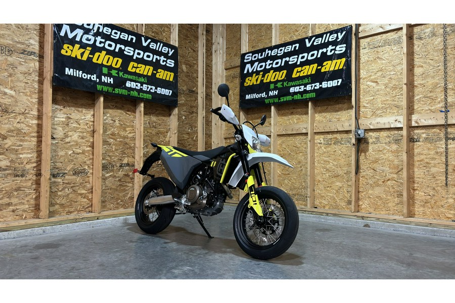 2024 Husqvarna 701 SUPERMOTO