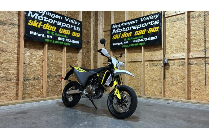 2024 Husqvarna 701 SUPERMOTO