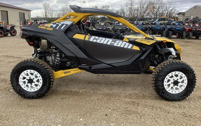 2024 Can-Am™ Maverick R X rs With SMART-SHOX