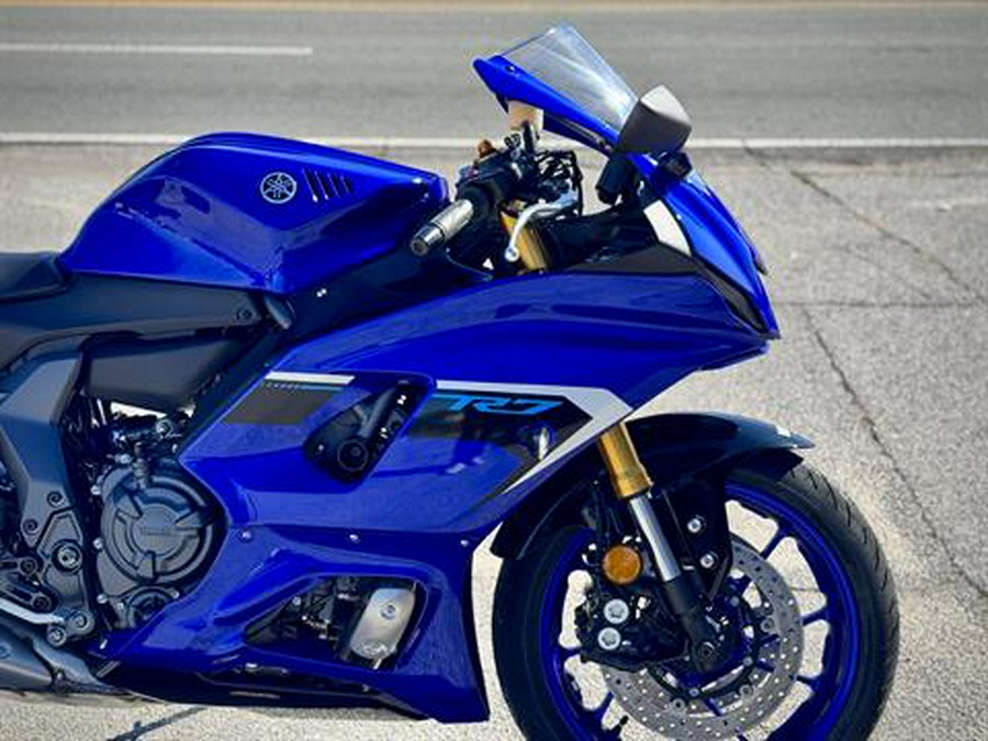 2025 Yamaha YZF-R7