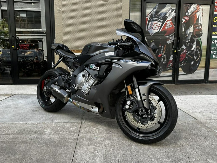 2016 Yamaha YZF R1S
