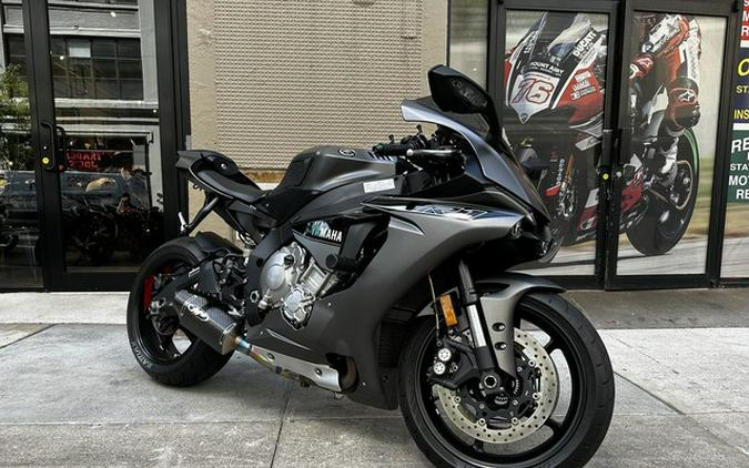 2016 Yamaha YZF R1S