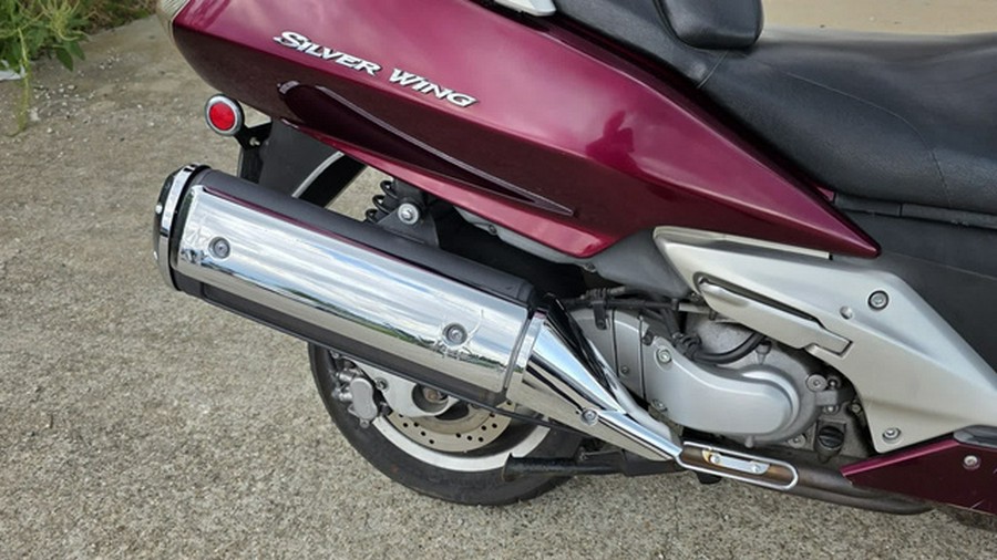 2002 Honda SILVER WING
