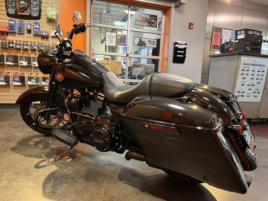 2024 Harley-Davidson® FLHRXS - Road King® Special
