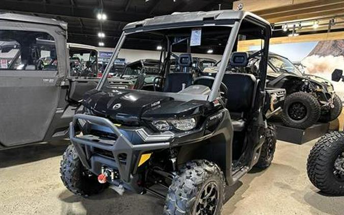 2025 Can-Am Defender XT HD9