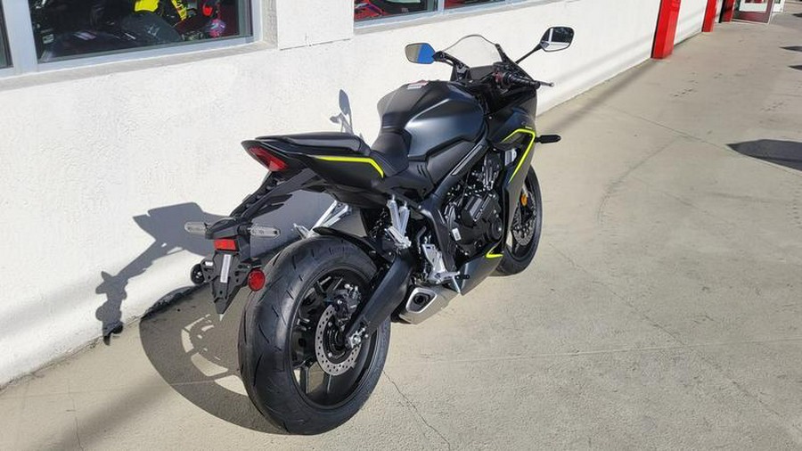 2026 Honda® CBR650R E-Clutch