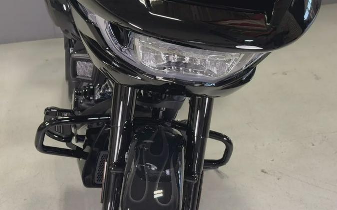 FLTRX 2025 Road Glide®