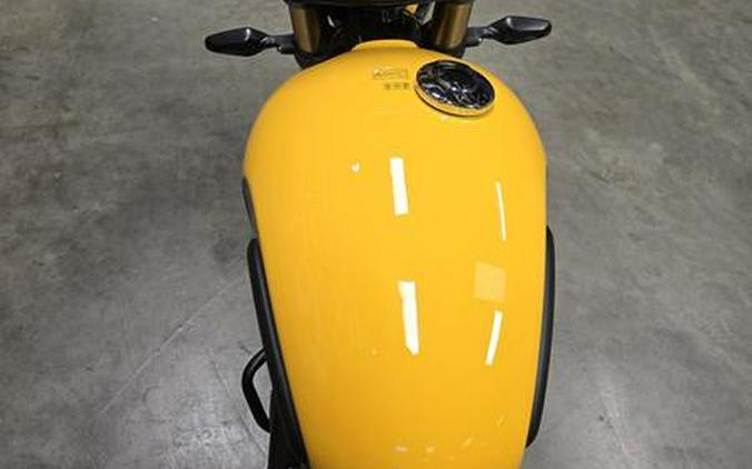 2026 Triumph Scrambler 400 XC Racing Yellow