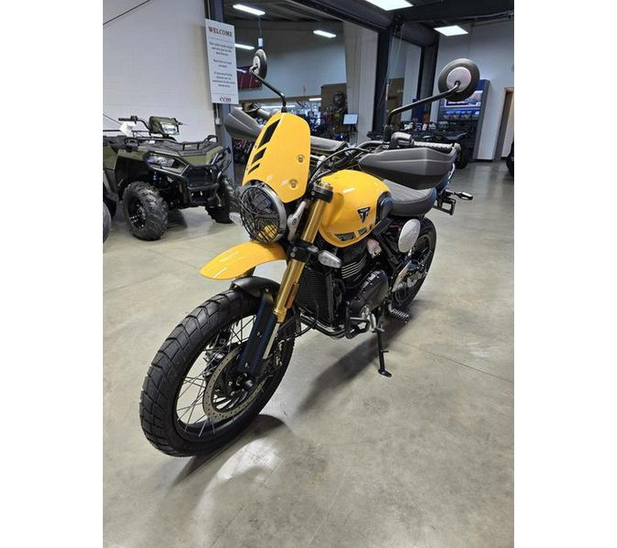 2026 Triumph Scrambler 400 XC Racing Yellow