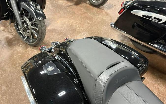 2024 Indian Motorcycle® Chieftain® Black Metallic