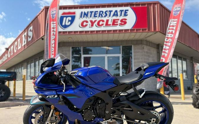 2026 Yamaha YZF-R1
