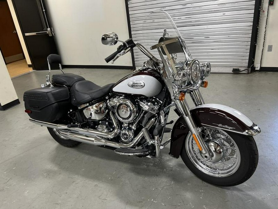 2021 Harley-Davidson® FLHC - Heritage Classic