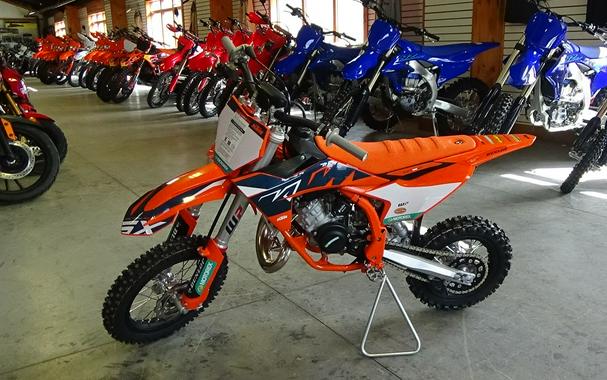 2023 KTM 50 SX Factory Edition First Look [7 Fast Facts, Specs, Photos]