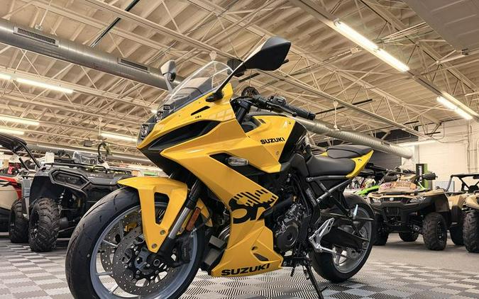 2025 Suzuki GSX-8R