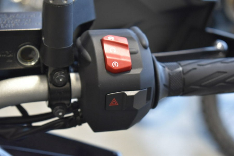 2024 Suzuki V-Strom 800 Touring