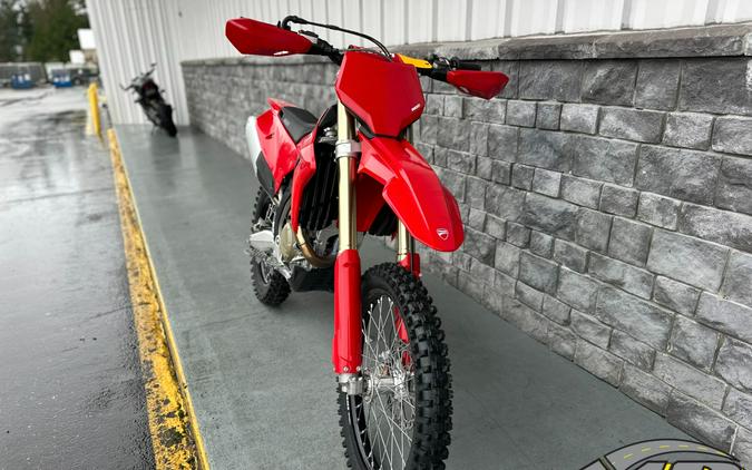 2026 Ducati Desmo450 EDX