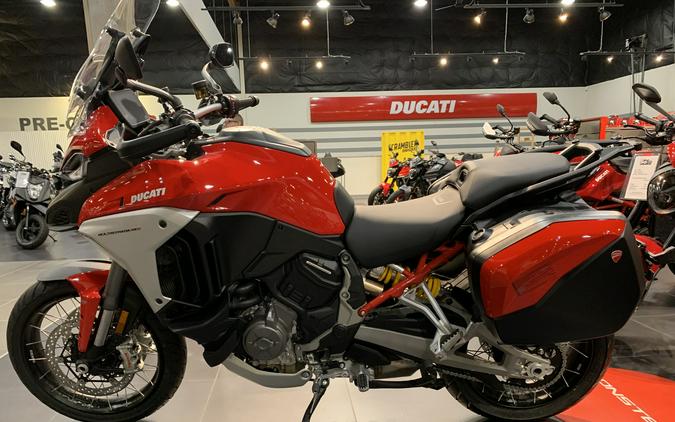 2023 Ducati Multistrada V4 S Travel and Radar SW