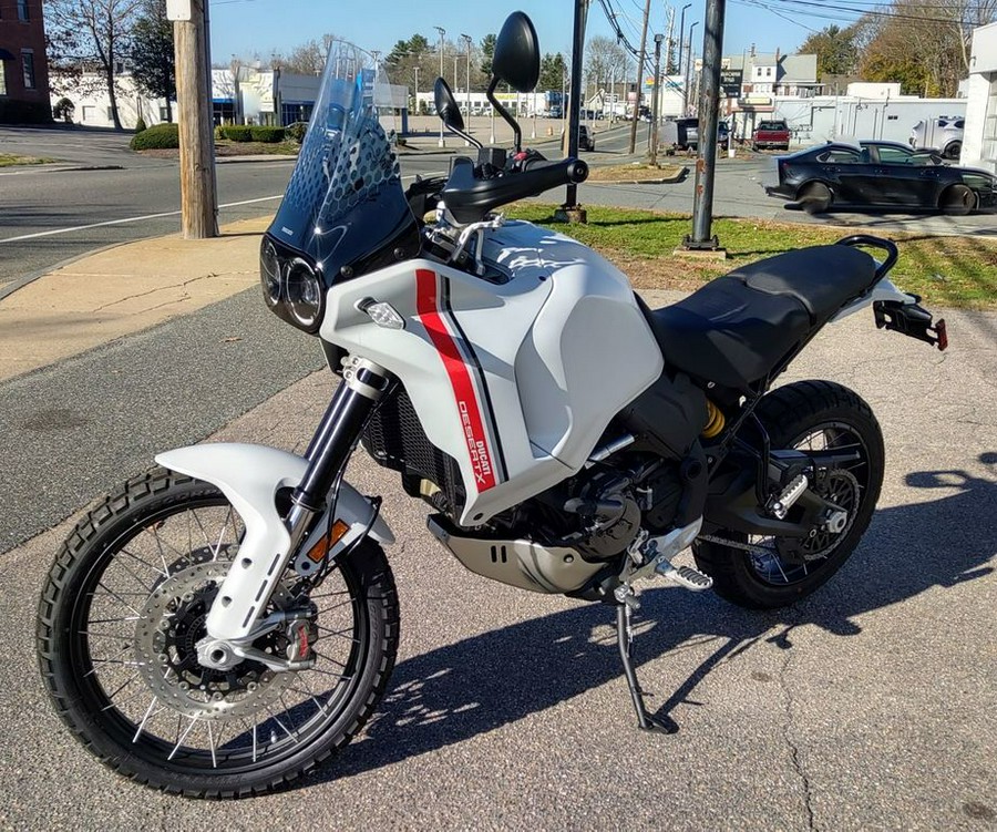 2023 Ducati DesertX Star White Silk