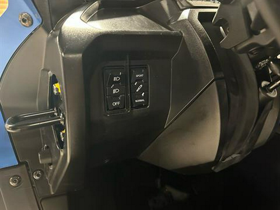 2025 Honda Talon 1000X FOX Live Valve