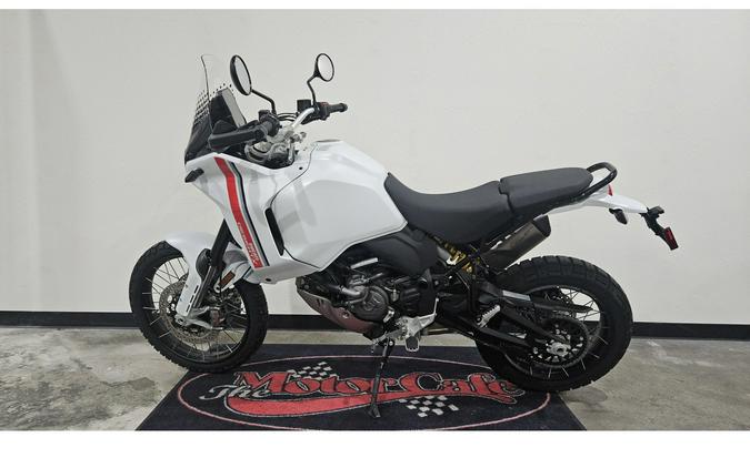 2025 Ducati DESERTX