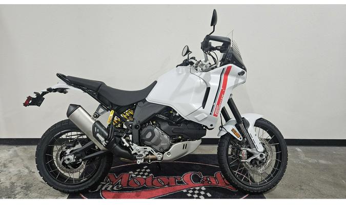 2025 Ducati DESERTX