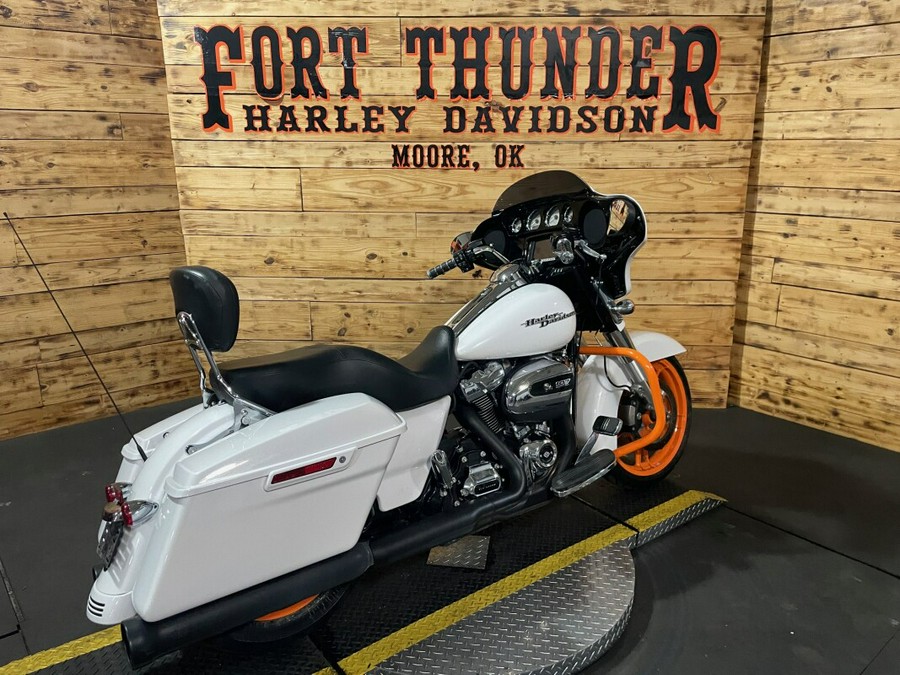 2017 Harley-Davidson Street Glide Special