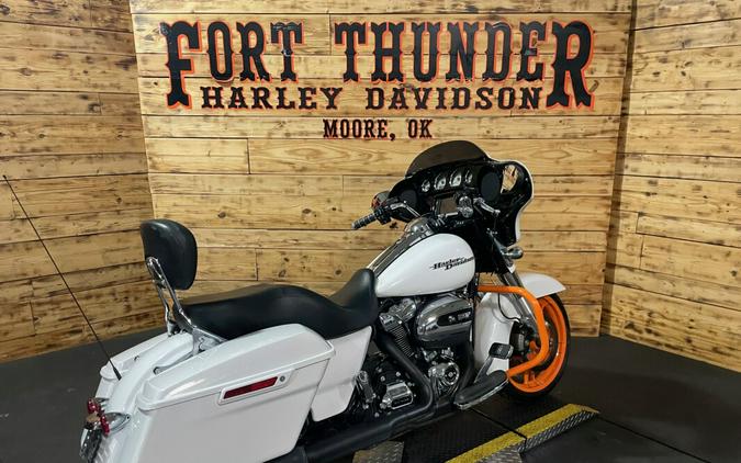 2017 Harley-Davidson Street Glide Special