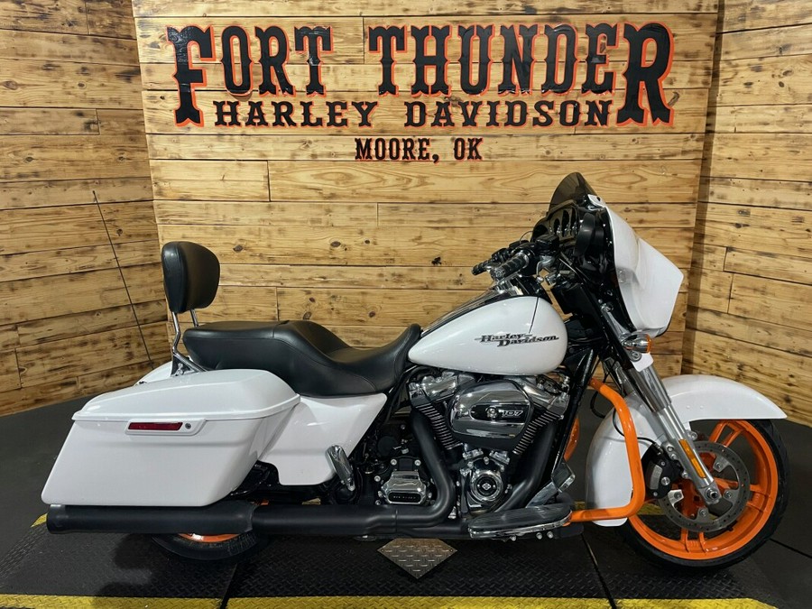 2017 Harley-Davidson Street Glide Special