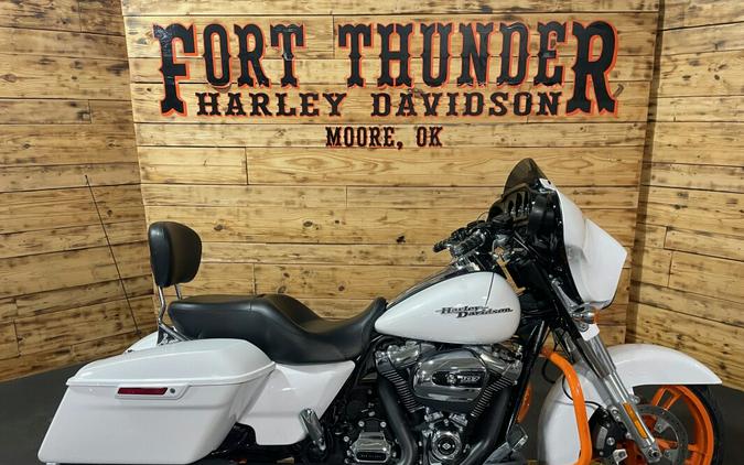 2017 Harley-Davidson Street Glide Special