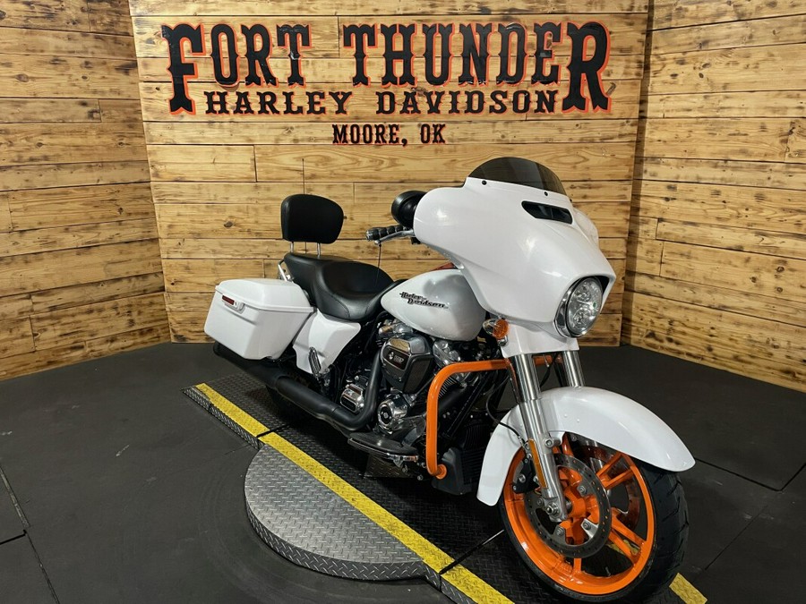 2017 Harley-Davidson Street Glide Special