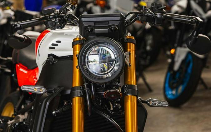 2025 Yamaha XSR900