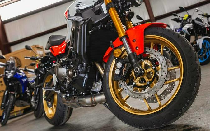 2025 Yamaha XSR900